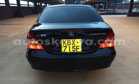 Nunua Ilio tumika Mercedes‒Benz C–Class Nyeusi Gari ndani ya Nairobi nchini Nairobi Nunua Ilio tumika Mercedes‒Benz C–Class Nyeusi Gari ndani ya Nairobi nchini Nairobi