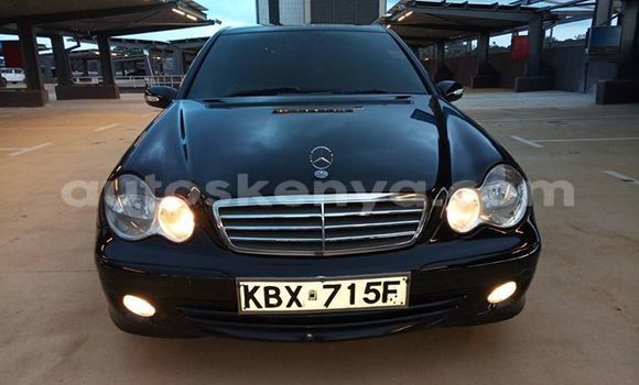 Nunua Ilio tumika Mercedes‒Benz C–Class Nyeusi Gari ndani ya Nairobi nchini Nairobi Nunua Ilio tumika Mercedes‒Benz C–Class Nyeusi Gari ndani ya Nairobi nchini Nairobi