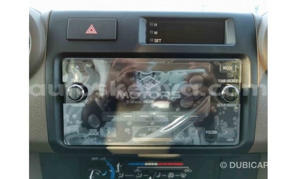 Nunua Imported Toyota Land Cruiser Nyekundu Gari ndani ya Import - Dubai nchini Kati Kenya Nunua Imported Toyota Land Cruiser Nyekundu Gari ndani ya Import - Dubai nchini Kati Kenya