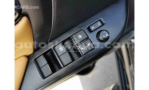 Imported Toyota Fortuner Black Makiinaa iti Import - Dubai keessatti Central Kenya keessatti Imported Toyota Fortuner Black Makiinaa iti Import - Dubai keessatti Central Kenya keessatti