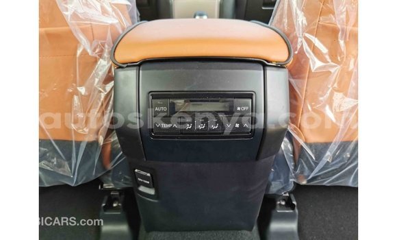 Buy Import Toyota Prado White Car in Import - Dubai in Central Kenya Buy Import Toyota Prado White Car in Import - Dubai in Central Kenya
