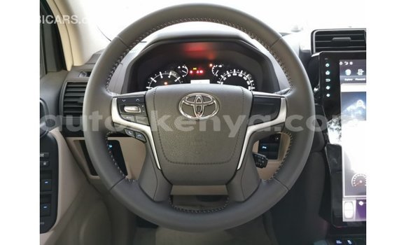 Nunua Imported Toyota Prado Nyeupe Gari ndani ya Import - Dubai nchini Kati Kenya Nunua Imported Toyota Prado Nyeupe Gari ndani ya Import - Dubai nchini Kati Kenya
