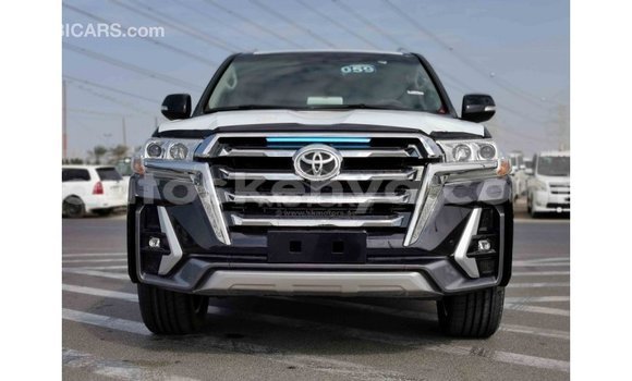 Nunua Imported Toyota Land Cruiser Nyeusi Gari ndani ya Import - Dubai nchini Kati Kenya Nunua Imported Toyota Land Cruiser Nyeusi Gari ndani ya Import - Dubai nchini Kati Kenya