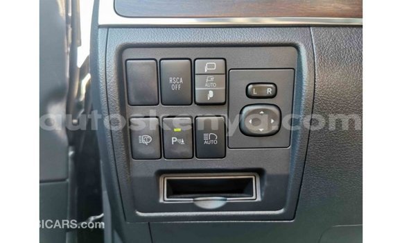 Buy Import Toyota Land Cruiser Black Car in Import - Dubai in Central Kenya Buy Import Toyota Land Cruiser Black Car in Import - Dubai in Central Kenya