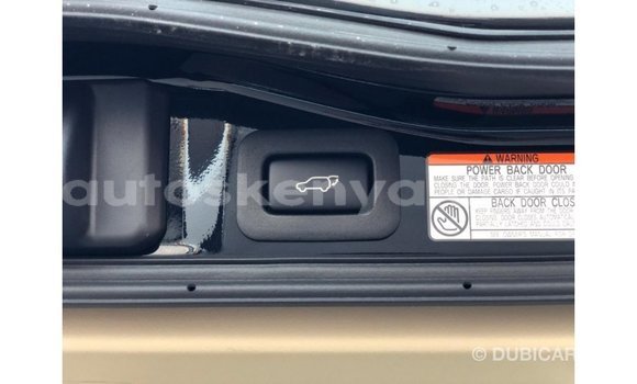 Nunua Imported Toyota Land Cruiser Nyeusi Gari ndani ya Import - Dubai nchini Kati Kenya Nunua Imported Toyota Land Cruiser Nyeusi Gari ndani ya Import - Dubai nchini Kati Kenya
