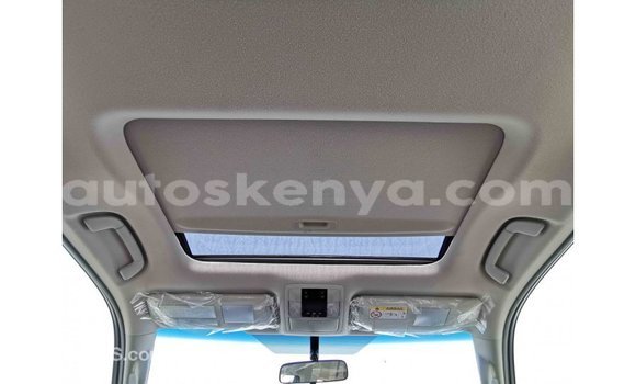 Imported Toyota Prado White Makiinaa iti Import - Dubai keessatti Central Kenya keessatti Imported Toyota Prado White Makiinaa iti Import - Dubai keessatti Central Kenya keessatti
