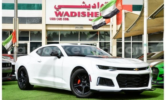 Imported Chevrolet Camaro White Makiinaa iti Import - Dubai keessatti Central Kenya keessatti