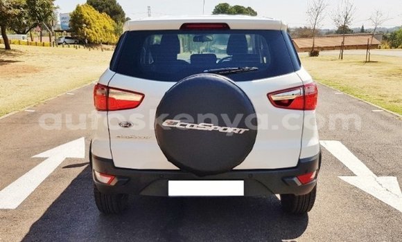 Nunua Ilio tumika Ford Escort Nyeupe Gari ndani ya Bute nchini Kaskazini Mashariki mwa Kenya Nunua Ilio tumika Ford Escort Nyeupe Gari ndani ya Bute nchini Kaskazini Mashariki mwa Kenya