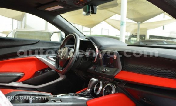 Nunua Imported Chevrolet Camaro Nyeupe Gari ndani ya Import - Dubai nchini Kati Kenya Nunua Imported Chevrolet Camaro Nyeupe Gari ndani ya Import - Dubai nchini Kati Kenya