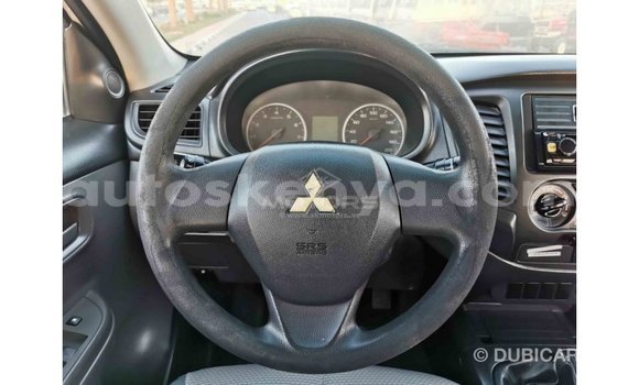 Nunua Imported Mitsubishi L200 Nyeupe Gari ndani ya Import - Dubai nchini Kati Kenya Nunua Imported Mitsubishi L200 Nyeupe Gari ndani ya Import - Dubai nchini Kati Kenya