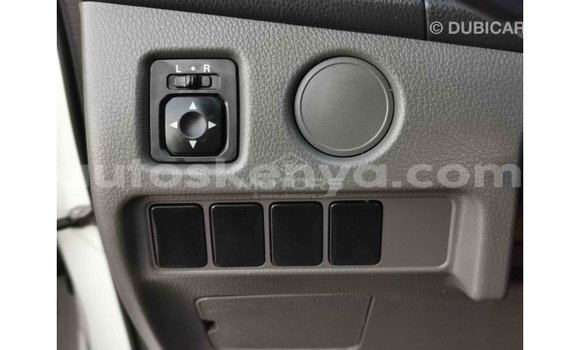 Nunua Imported Mitsubishi L200 Nyeupe Gari ndani ya Import - Dubai nchini Kati Kenya Nunua Imported Mitsubishi L200 Nyeupe Gari ndani ya Import - Dubai nchini Kati Kenya