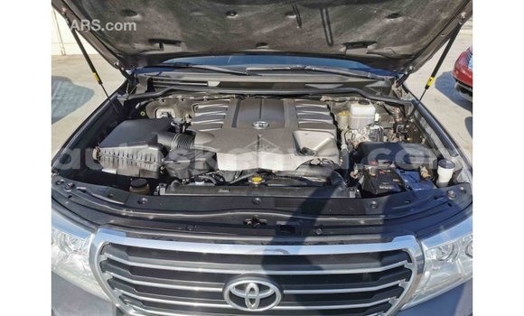 Buy Import Toyota Land Cruiser Other Car in Import - Dubai in Central Kenya Buy Import Toyota Land Cruiser Other Car in Import - Dubai in Central Kenya