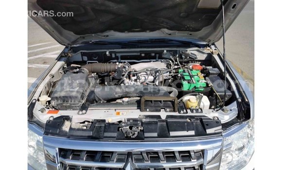 Buy Import Mitsubishi Pajero Other Car in Import - Dubai in Central Kenya Buy Import Mitsubishi Pajero Other Car in Import - Dubai in Central Kenya