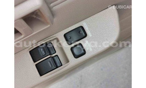 Buy Import Toyota Land Cruiser White Car in Import - Dubai in Central Kenya Buy Import Toyota Land Cruiser White Car in Import - Dubai in Central Kenya