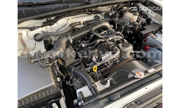 Buy Import Toyota Hilux White Car in Import - Dubai in Central Kenya Buy Import Toyota Hilux White Car in Import - Dubai in Central Kenya