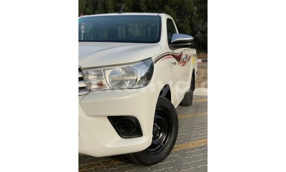 Buy Import Toyota Hilux White Car in Import - Dubai in Central Kenya Buy Import Toyota Hilux White Car in Import - Dubai in Central Kenya