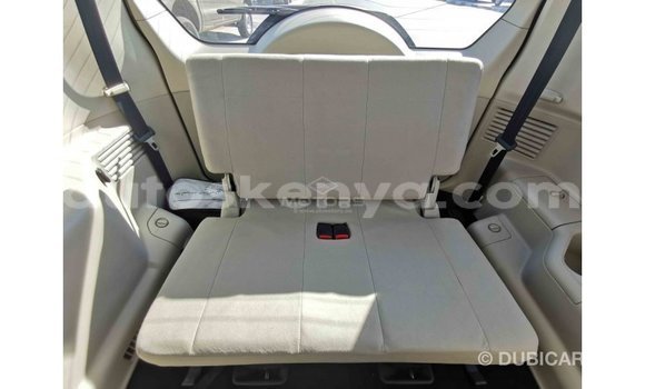 Imported Mitsubishi Pajero Black Makiinaa iti Import - Dubai keessatti Central Kenya keessatti Imported Mitsubishi Pajero Black Makiinaa iti Import - Dubai keessatti Central Kenya keessatti