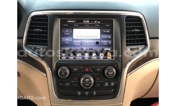Imported Jeep Grand Cherokee Black Makiinaa iti Import - Dubai keessatti Central Kenya keessatti Imported Jeep Grand Cherokee Black Makiinaa iti Import - Dubai keessatti Central Kenya keessatti
