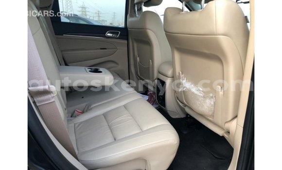 Imported Jeep Grand Cherokee Black Makiinaa iti Import - Dubai keessatti Central Kenya keessatti Imported Jeep Grand Cherokee Black Makiinaa iti Import - Dubai keessatti Central Kenya keessatti