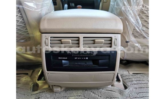 Imported Toyota Land Cruiser Other Makiinaa iti Import - Dubai keessatti Central Kenya keessatti Imported Toyota Land Cruiser Other Makiinaa iti Import - Dubai keessatti Central Kenya keessatti