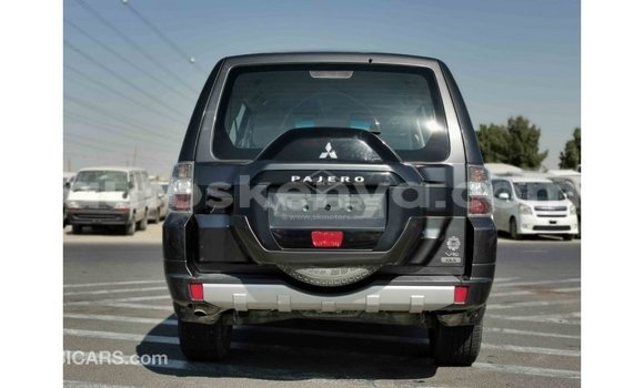 Nunua Imported Mitsubishi Pajero Nyingine Gari ndani ya Import - Dubai nchini Kati Kenya Nunua Imported Mitsubishi Pajero Nyingine Gari ndani ya Import - Dubai nchini Kati Kenya