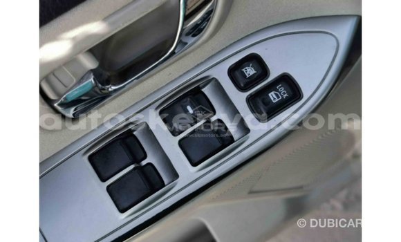 Nunua Imported Mitsubishi Pajero Nyingine Gari ndani ya Import - Dubai nchini Kati Kenya Nunua Imported Mitsubishi Pajero Nyingine Gari ndani ya Import - Dubai nchini Kati Kenya