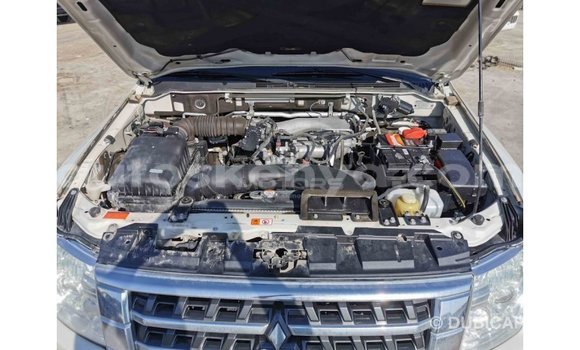 Buy Import Mitsubishi Pajero White Car in Import - Dubai in Central Kenya Buy Import Mitsubishi Pajero White Car in Import - Dubai in Central Kenya