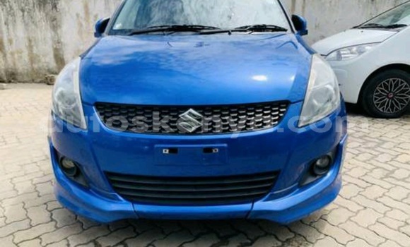 Oofamaa Suzuki Swift Blue Makiinaa iti Mombasa keessatti Coastal Kenya keessatti