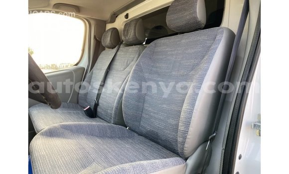 Buy Import Renault 6 White Car in Import - Dubai in Central Kenya Buy Import Renault 6 White Car in Import - Dubai in Central Kenya
