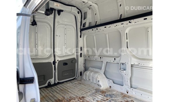 Buy Import Renault 6 White Car in Import - Dubai in Central Kenya Buy Import Renault 6 White Car in Import - Dubai in Central Kenya