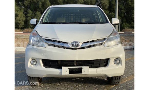 Nunua Imported Toyota Avanza Nyeupe Gari ndani ya Import - Dubai nchini Kati Kenya Nunua Imported Toyota Avanza Nyeupe Gari ndani ya Import - Dubai nchini Kati Kenya