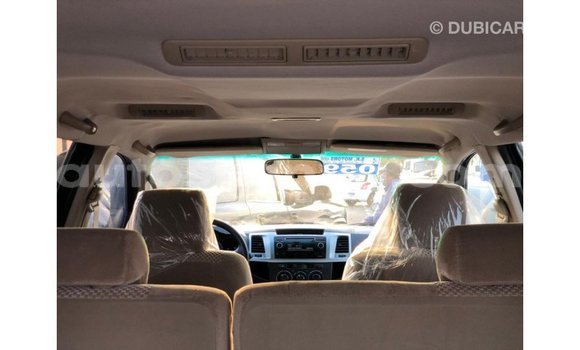 Nunua Imported Toyota Fortuner Nyeusi Gari ndani ya Import - Dubai nchini Kati Kenya Nunua Imported Toyota Fortuner Nyeusi Gari ndani ya Import - Dubai nchini Kati Kenya