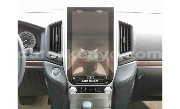 Buy Import Toyota Land Cruiser Black Car in Import - Dubai in Central Kenya Buy Import Toyota Land Cruiser Black Car in Import - Dubai in Central Kenya