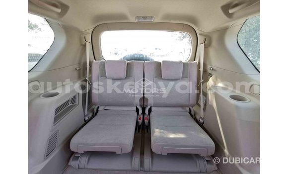 Nunua Imported Toyota Prado Nyeupe Gari ndani ya Import - Dubai nchini Kati Kenya Nunua Imported Toyota Prado Nyeupe Gari ndani ya Import - Dubai nchini Kati Kenya
