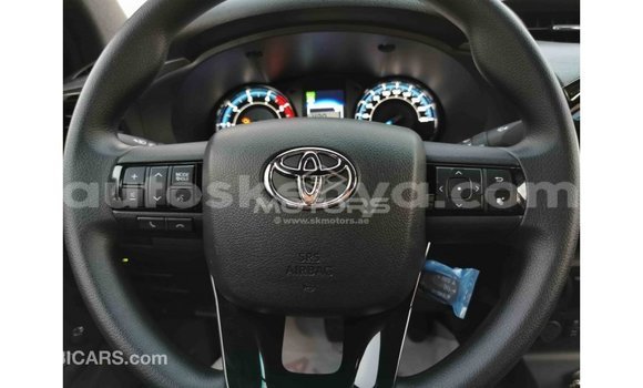 Buy Import Toyota Hilux White Car in Import - Dubai in Central Kenya Buy Import Toyota Hilux White Car in Import - Dubai in Central Kenya