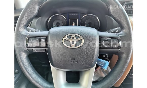 Nunua Imported Toyota Fortuner Nyingine Gari ndani ya Import - Dubai nchini Kati Kenya Nunua Imported Toyota Fortuner Nyingine Gari ndani ya Import - Dubai nchini Kati Kenya