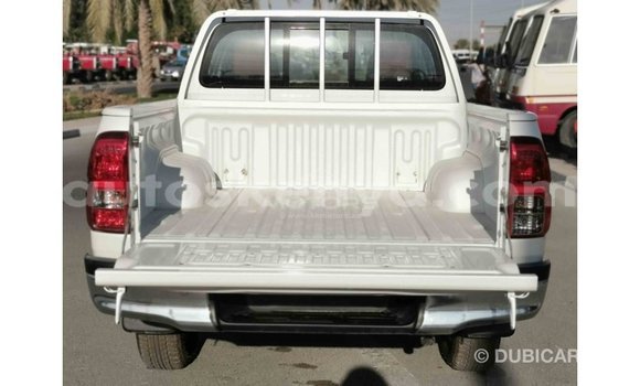 Buy Import Toyota Hilux White Car in Import - Dubai in Central Kenya Buy Import Toyota Hilux White Car in Import - Dubai in Central Kenya