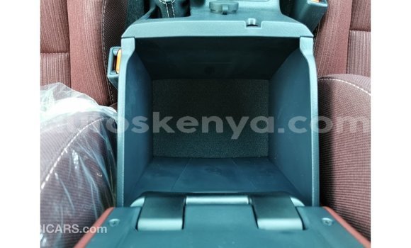 Nunua Imported Toyota Hilux Nyeusi Gari ndani ya Import - Dubai nchini Kati Kenya Nunua Imported Toyota Hilux Nyeusi Gari ndani ya Import - Dubai nchini Kati Kenya