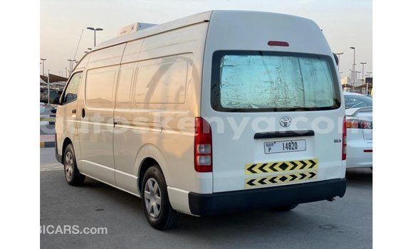 Buy Import Toyota Hiace White Car in Import - Dubai in Central Kenya Buy Import Toyota Hiace White Car in Import - Dubai in Central Kenya