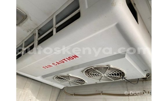 Buy Import Toyota Hiace White Car in Import - Dubai in Central Kenya Buy Import Toyota Hiace White Car in Import - Dubai in Central Kenya