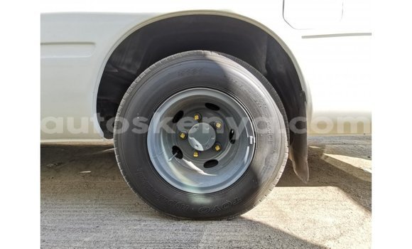 Buy Import Toyota Coaster White Car in Import - Dubai in Central Kenya Buy Import Toyota Coaster White Car in Import - Dubai in Central Kenya