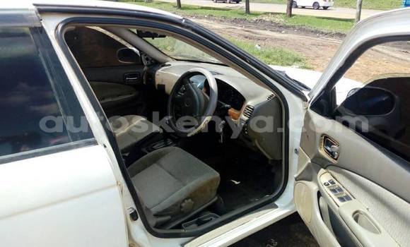 Nunua Ilio tumika Nissan Sunny Nyeupe Gari ndani ya Nairobi nchini Nairobi Nunua Ilio tumika Nissan Sunny Nyeupe Gari ndani ya Nairobi nchini Nairobi