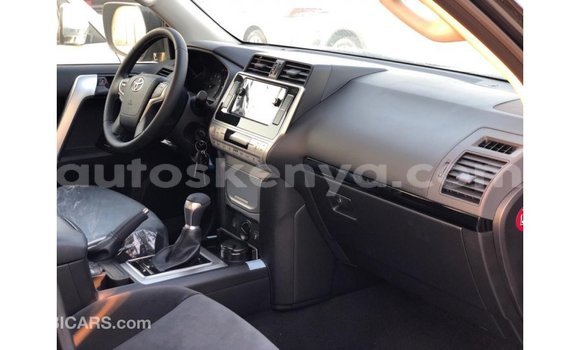 Imported Toyota Prado Black Makiinaa iti Import - Dubai keessatti Central Kenya keessatti Imported Toyota Prado Black Makiinaa iti Import - Dubai keessatti Central Kenya keessatti