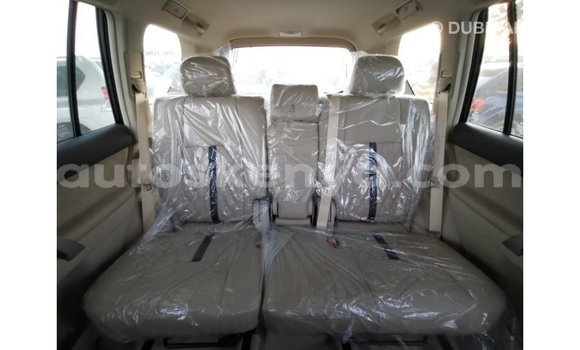 Buy Import Toyota Prado White Car in Import - Dubai in Central Kenya Buy Import Toyota Prado White Car in Import - Dubai in Central Kenya