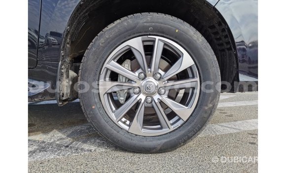 Nunua Imported Toyota Land Cruiser Nyeusi Gari ndani ya Import - Dubai nchini Kati Kenya Nunua Imported Toyota Land Cruiser Nyeusi Gari ndani ya Import - Dubai nchini Kati Kenya