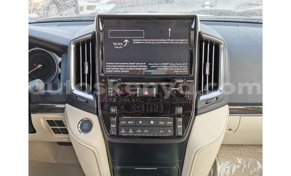Buy Import Toyota Land Cruiser White Car in Import - Dubai in Central Kenya Buy Import Toyota Land Cruiser White Car in Import - Dubai in Central Kenya