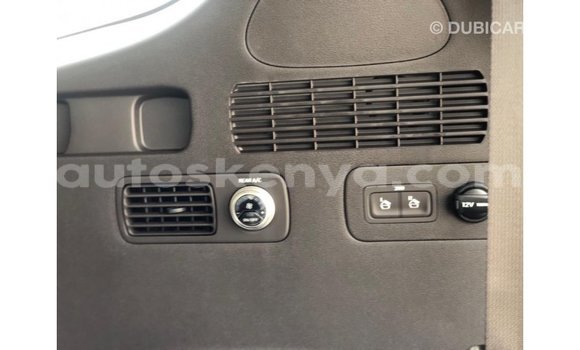 Nunua Imported Hyundai Santa Fe Nyeupe Gari ndani ya Import - Dubai nchini Kati Kenya Nunua Imported Hyundai Santa Fe Nyeupe Gari ndani ya Import - Dubai nchini Kati Kenya
