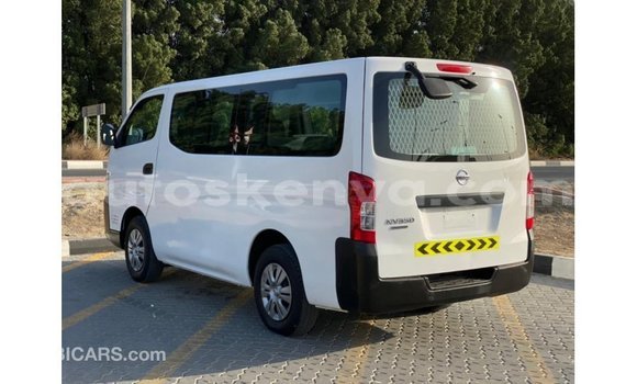 Nunua Imported Nissan Urvan Nyeupe Gari ndani ya Import - Dubai nchini Kati Kenya Nunua Imported Nissan Urvan Nyeupe Gari ndani ya Import - Dubai nchini Kati Kenya