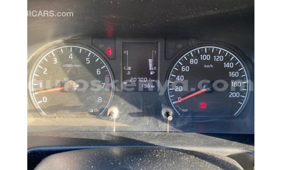 Nunua Imported Nissan Urvan Nyeupe Gari ndani ya Import - Dubai nchini Kati Kenya Nunua Imported Nissan Urvan Nyeupe Gari ndani ya Import - Dubai nchini Kati Kenya