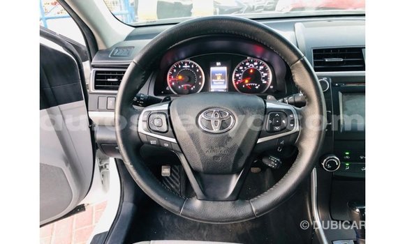 Nunua Imported Toyota Camry Nyeupe Gari ndani ya Import - Dubai nchini Kati Kenya Nunua Imported Toyota Camry Nyeupe Gari ndani ya Import - Dubai nchini Kati Kenya